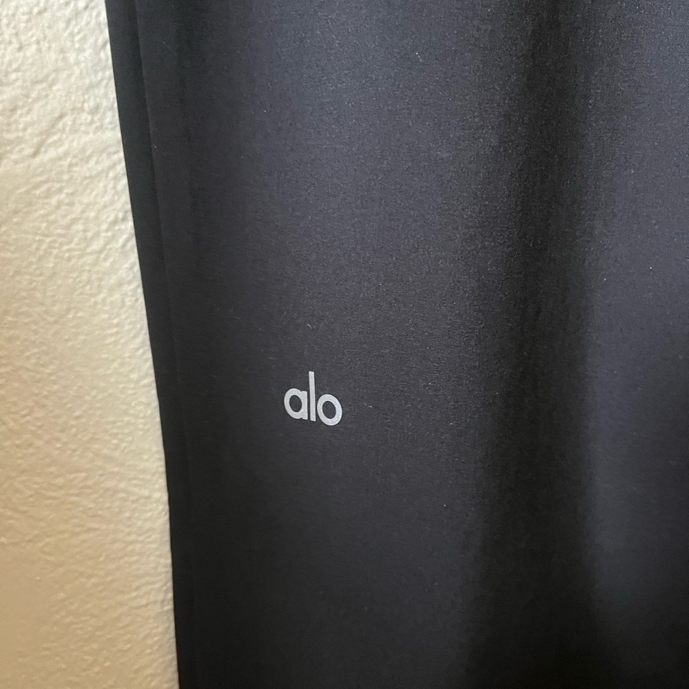 ALO Yoga Black High-Waist Pursuit Trousers - Picture 9 of 11